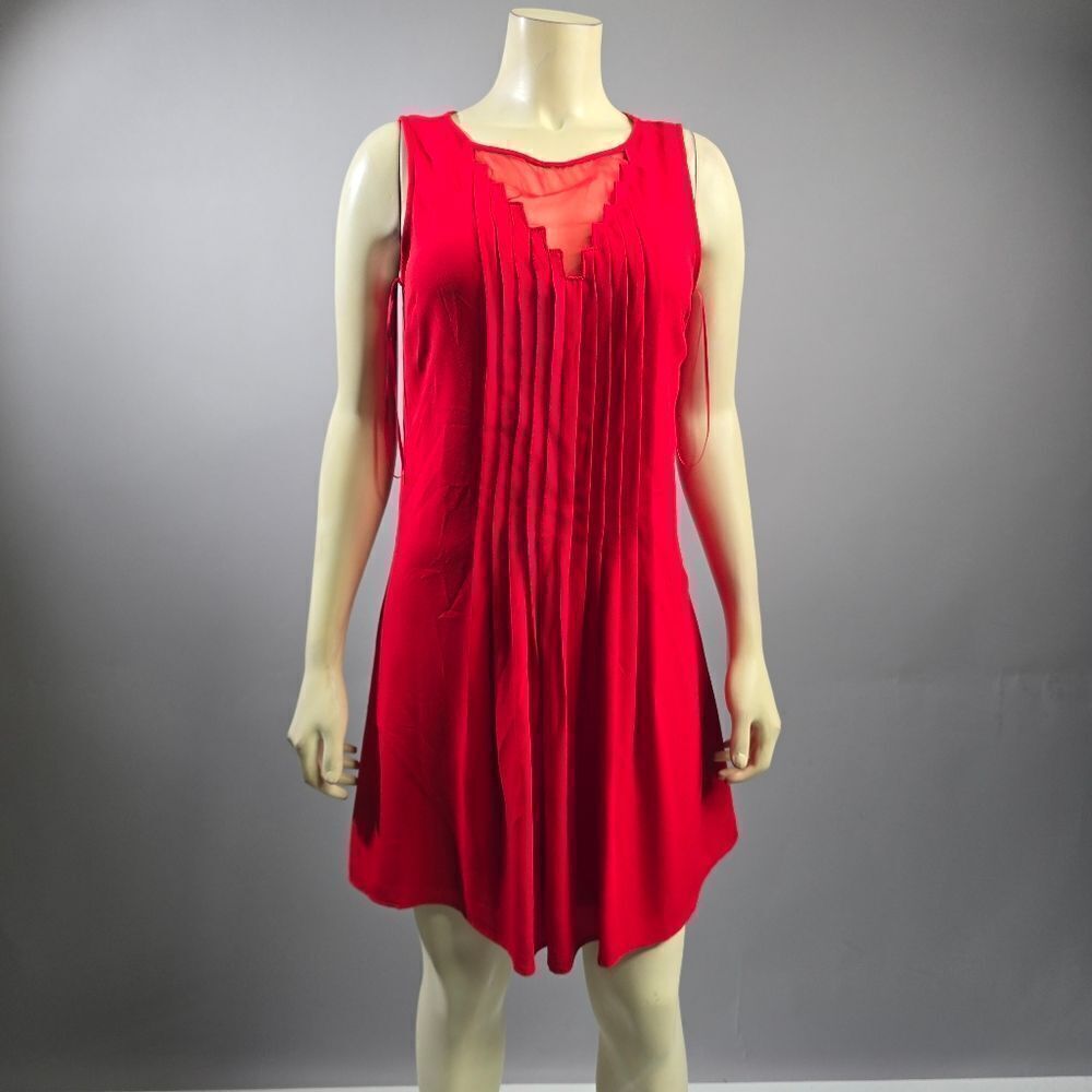 C. Luce Elegant Red Dress R7